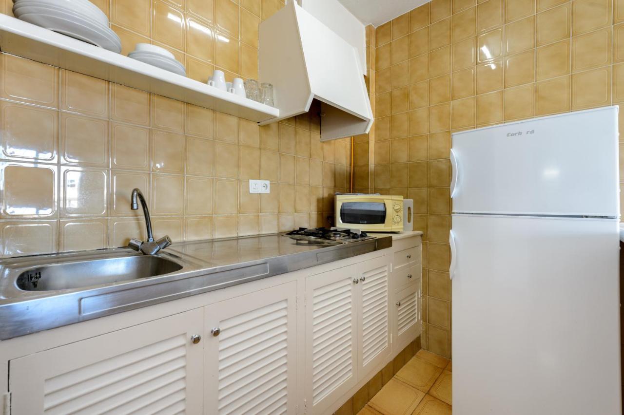Apartamentos San Antonio Beach Eksteriør billede