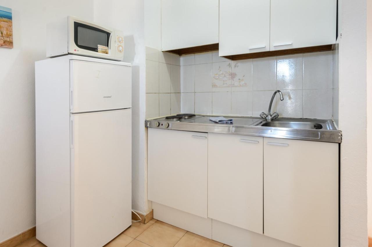 Apartamentos San Antonio Beach Eksteriør billede