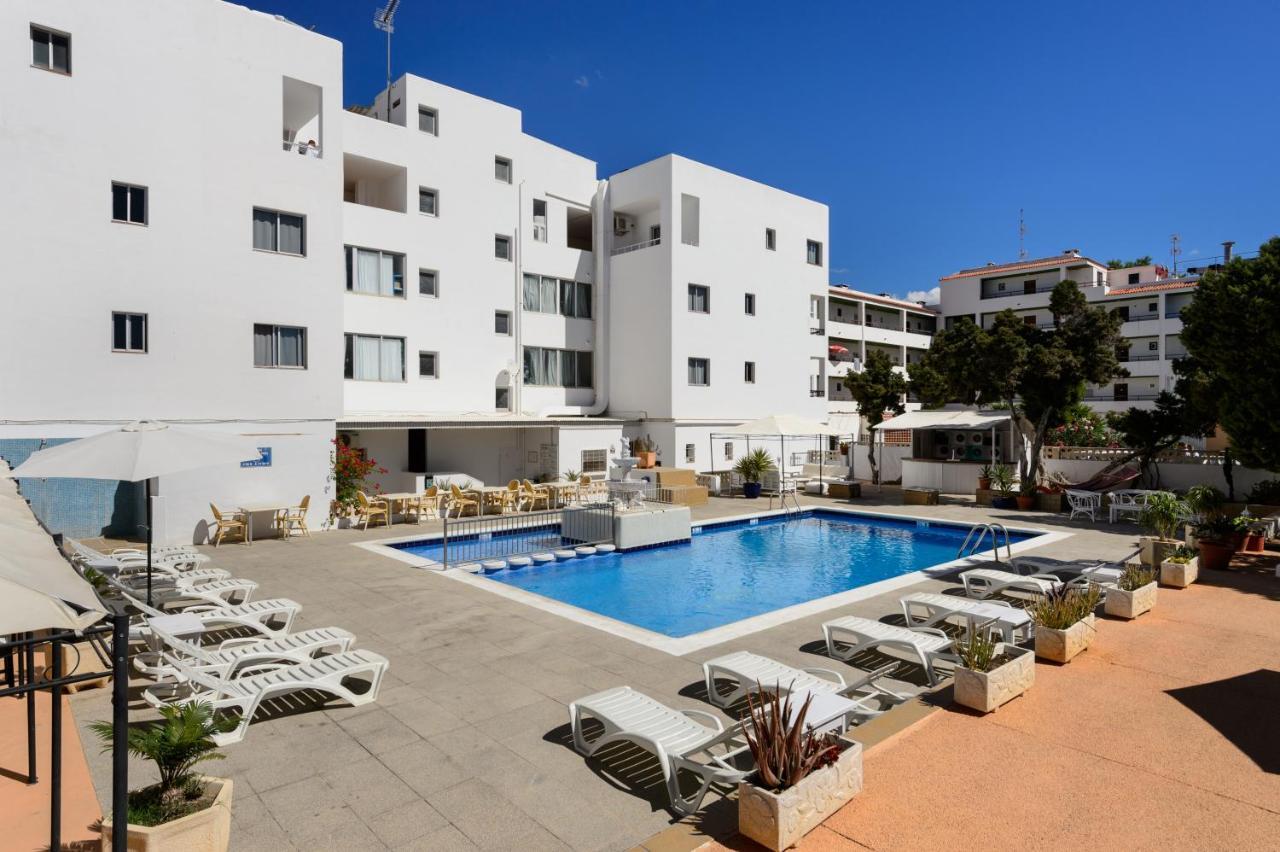 Apartamentos San Antonio Beach Eksteriør billede