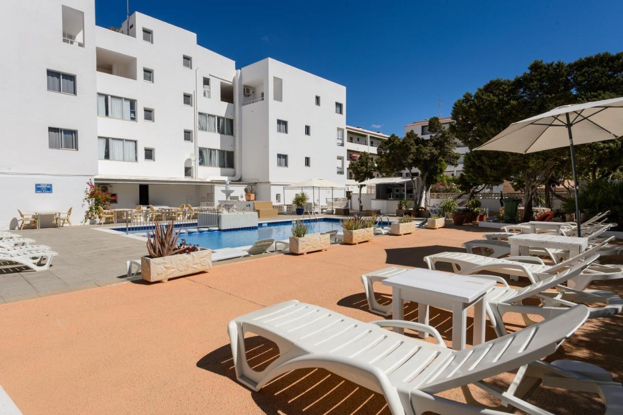 Apartamentos San Antonio Beach Eksteriør billede