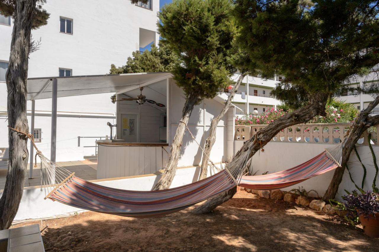 Apartamentos San Antonio Beach Eksteriør billede